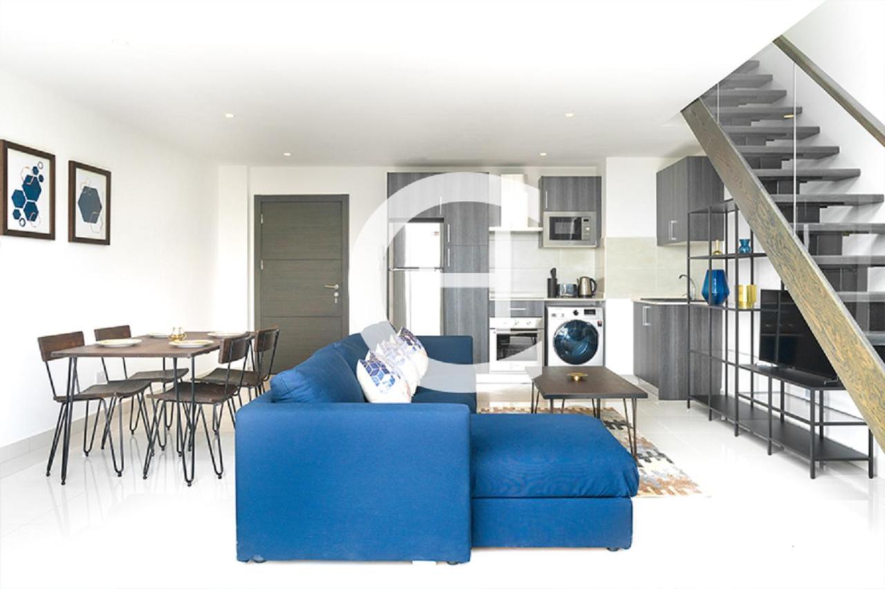 Embassy Gardens By Clifton Homes Accra Exteriör bild