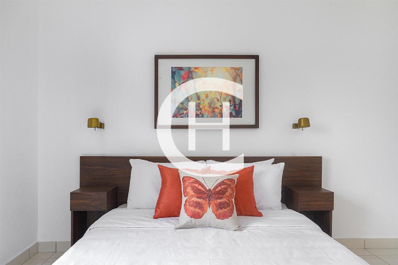 Embassy Gardens By Clifton Homes Accra Exteriör bild